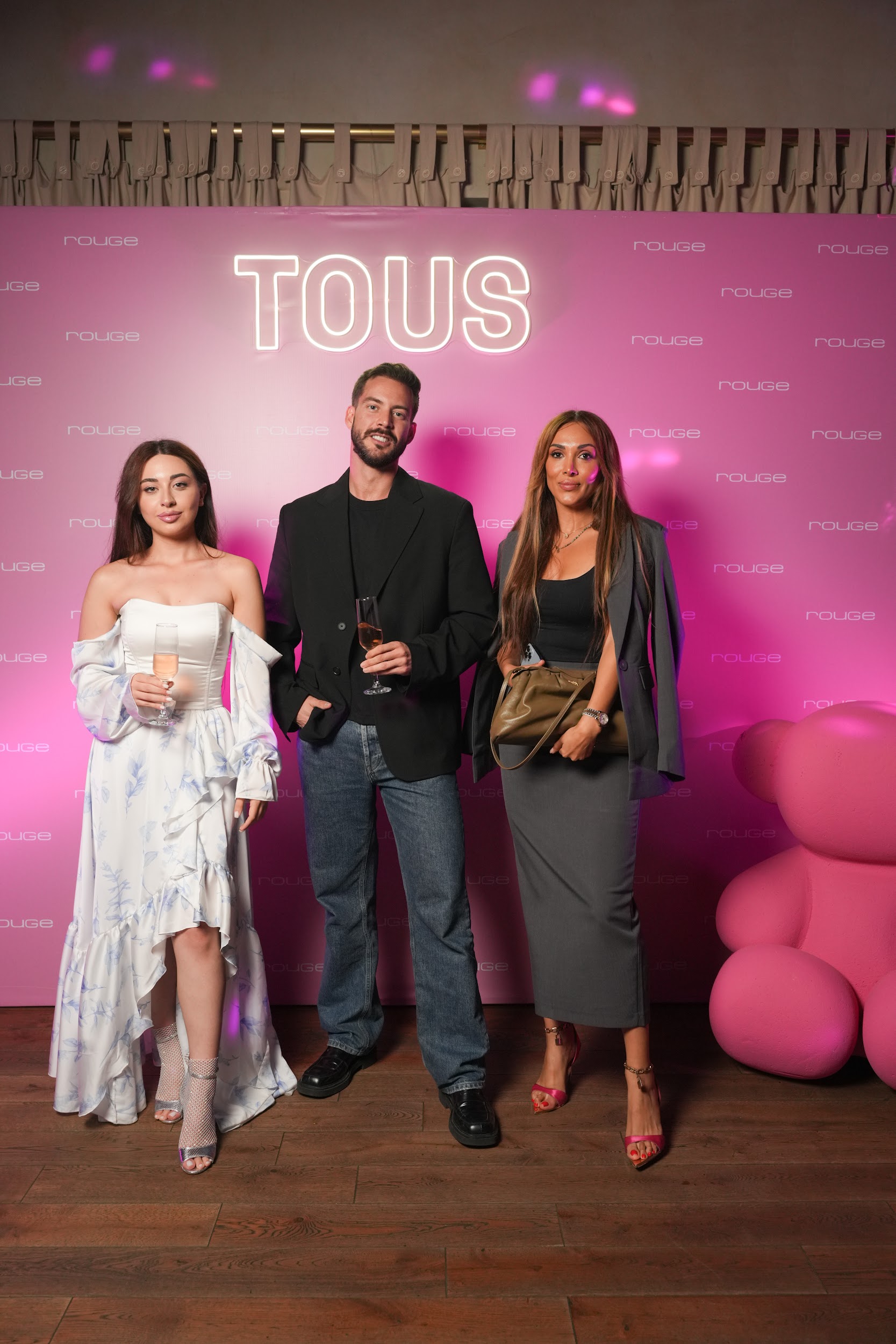 TOUS