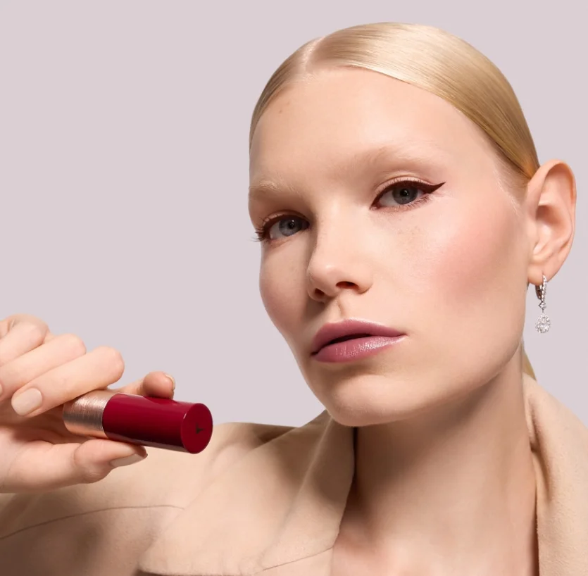 Lipstick Iconic Lip Cream image 2