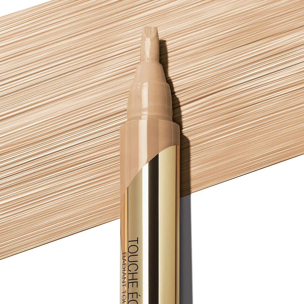 Touche Eclat All Over Brightening Pen image 2