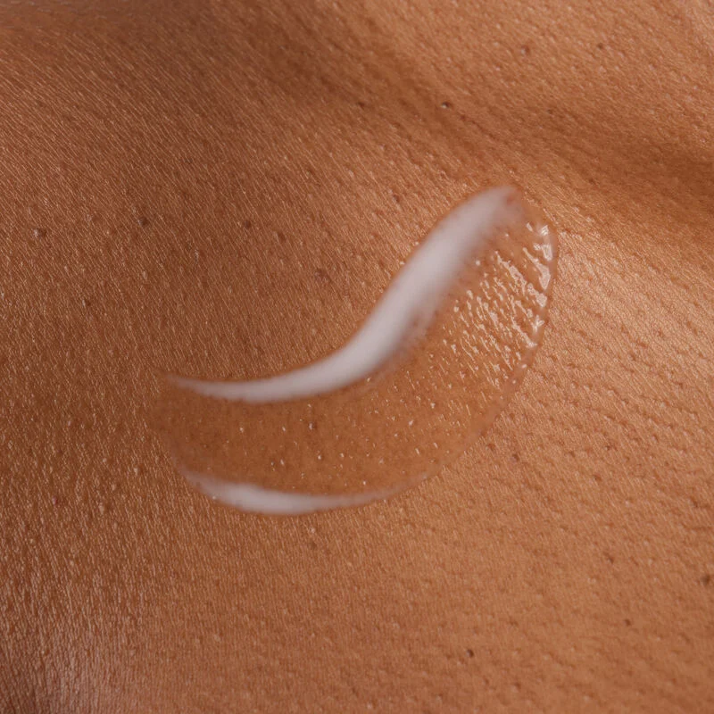 Face and Body Emulsion Niacinamide image 2
