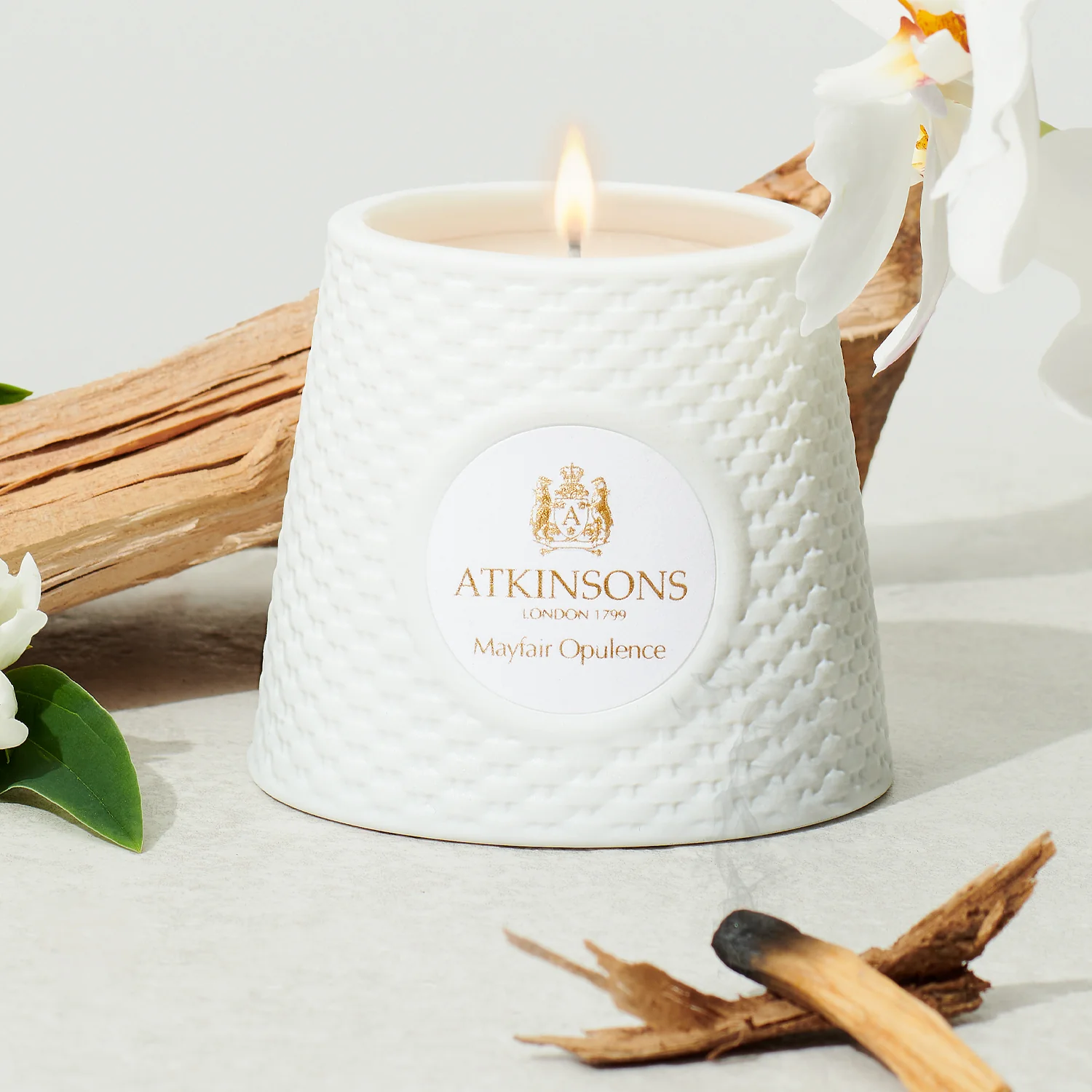 Mayfair Opulence Scented Candle   image 2